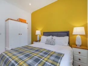 3 bedroom accommodation in Upper Midhope - Image 5