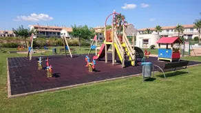 \"UN SALTO PER IL PARADISO ........ VACANZE TUTTO L'ANNO\". - Image 2