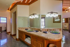 Luxury Caribbean Villa 4 private suites, pool and stunning views. Judith's Fancy - Image 3