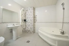 Cosmos Hotel - Image 3