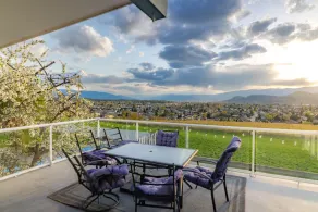 Perfect retreat * LEGAL BNB *  4 rooms on site. Group bookings available. - Image 2