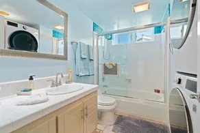 Picturesque Perfection in Leucadia - Image 4