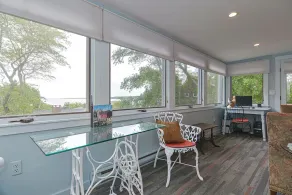Granite Pier: Blends craftsmanship with modern amenities. Water views! - Image 2