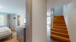 Renovated in 2020, 5½-room apartment on the 1st floor, distributed over two floo - Image 5