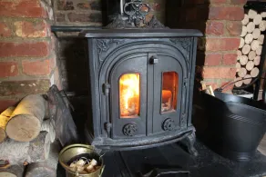 Cosy Cottage with log burner, in the hart of the Norfolk countryside - Image 2