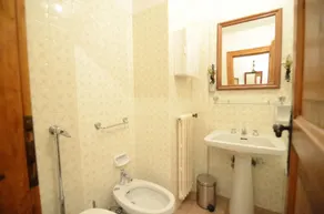Cosy apartment with terrace overlooking Tofana - Image 2