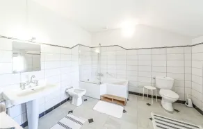 2 Bedroom Nice Home In Oyé - Image 2