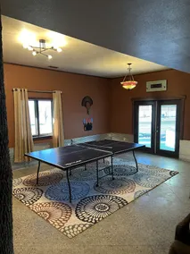 5 bedroom 3 bath Farm house. Country Views. Open floor plan with lots of space! - Image 4
