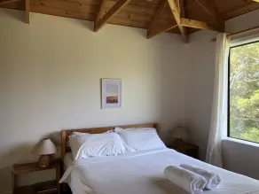 Studio treehouse - Turicum Chalets @ Monkey Rock Winery - Image 3