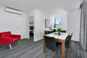 Quest South Brisbane - Image 5