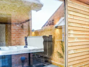 3 bedroom accommodation in Bridlington - Image 3