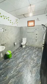 Surf Paradise Hotel  - Image 2