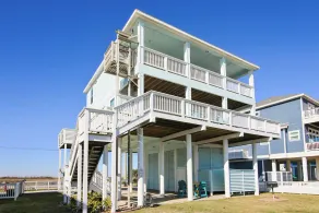 Enchanted Beachfront - Image 4