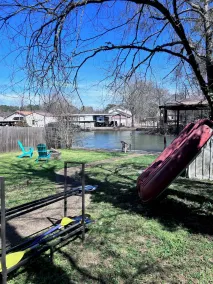 LAKE FRONT, Kayaks, Fishing and boat dock! - Image 3