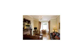 10 minute walk to Dublin Zoo and Phoenix Park - Image 4