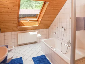 Charming Apartment In Regelsbach Near City Centre - Image 5