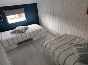 T3 60m2 with terrace, parking, swimming pools, sea 200m away.Wi-fi,connected TV, air conditioning. - Image 5