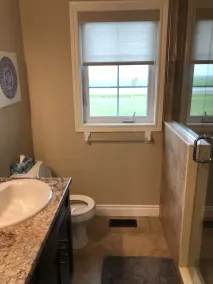 Merlin Home With Amazing Lake Erie Views - Image 3