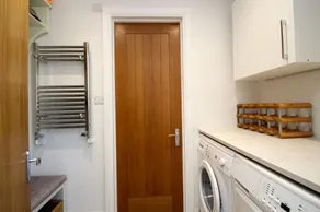 Holiday Home for 5 people close to Hamble Village centre and Marinas - Image 2