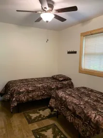Steps away from world famous Delaware River fishing.  Cabins on spacious lot. - Image 5