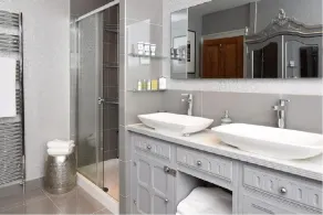 Stunning Grade II listed Holiday Home in St Leonards On-Sea - Image 3