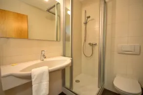Apartment in Apart-Hotel complex, panoramic views, sunny location, swimming pool - Image 2