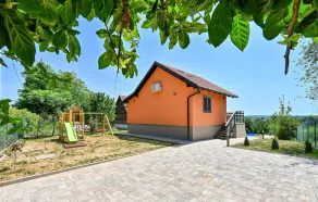 Awesome Home In Kapela - Image 2