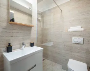 Four Bedroom Apartment - Image 3