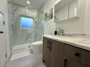 Vancouver Katherine 2BD 2BA Laneway Home - Image 4