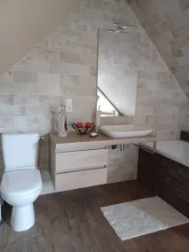 Stone house with jacuzzi 6 km from the beach. - Image 5