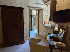 Casa histórica restaurada con piscina y jardín, decoración única y todas las comodidades, Beaulieu-sur-Sonnette - Image 5