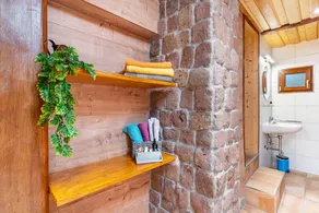Casa vacanze 'Blockhaus Im Schwarzwald' in mezzo alla natura e con vista sulle montagne - Image 4