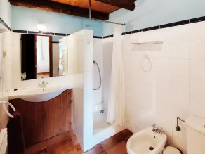 - - Image 3