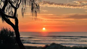 Essence Peregian Beach Resort - Saltbush 5 Bedroom Luxury Home - Image 4