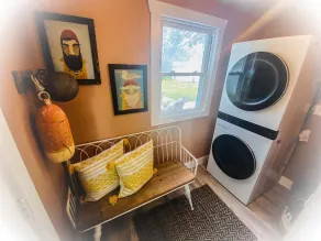 Perfect Beach Bliss Cottage with Best Sunsets and Steps Away from Beach! - Image 2