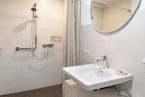 Ferienwohnung 'Zimis Hofnest' mit Bergblick, privater Terrasse und Wi-Fi - Image 3