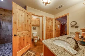 Lake Travis Waterfront med Resort Style Pool - Image 4