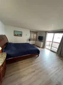 Jordan Bay Getaway Limit 8 3 Bedroom Home by RedAwning - Image 5