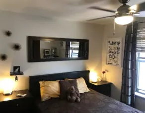 Downtown LUXURY Condo on Pearl! - Image 3