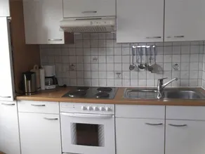 stort dobbeltværelse uden balkon nr. 10 - Hotel Garni Stabauer - Image 5