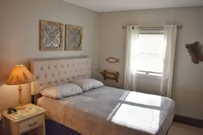 Cozy Condo with Views of Mt Kineo - Image 3