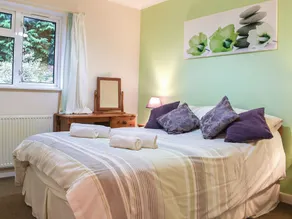 3 bedroom accommodation in Llandrindod Wells - Image 4