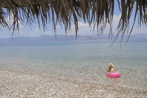 Oliva Holiday Homes - Image 5
