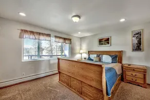 7 Bedroom Tahoe Cabin, Pool Table, game room, minutes from Heavenly and Casinos - Image 2