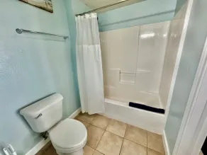 Beachfront low floor condo w/same level parking -Great location - amazing pool - Image 3