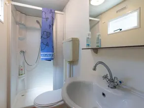 Nice Chalet in Pine Forest near Adriatic Sea - Image 3