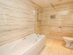 BRIDGEND COTTAGES, character holiday cottage in Llandrindod Wells - Image 2