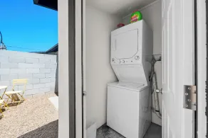 Barrel Retreat in the Heart of Downtown Phoenix - Image 2