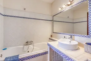 Fantastisk villa med havudsigt, jacuzzi, loggia, aircondition og Wi-Fi - Image 4