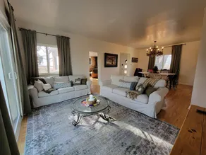 Amor Vida — a quiet 1910 farmhouse in the Colorado countryside - Image 3